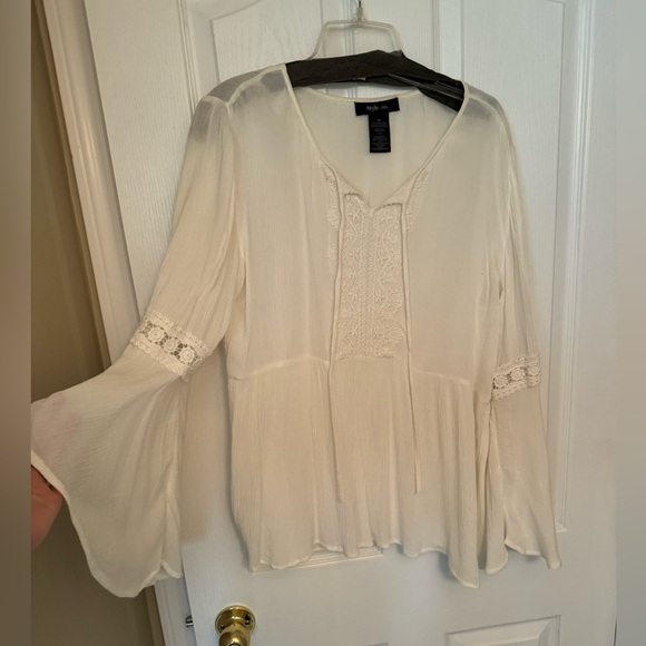 Tunic Style Top - Picture 1 of 6